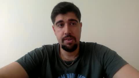 Snapshot of goldenglove35 chatting on April 30, 2026, 9:04 am Golden-Glove online show from April 30, 2026, 9:04 am