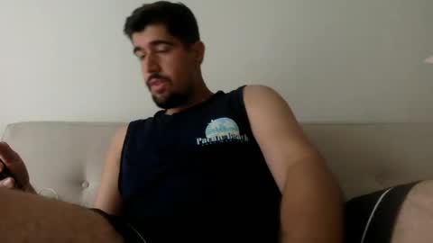 Snapshot of goldenglove35 chatting on July 14, 2026, 8:52 am Golden-Glove online show from July 14, 2026, 8:52 am