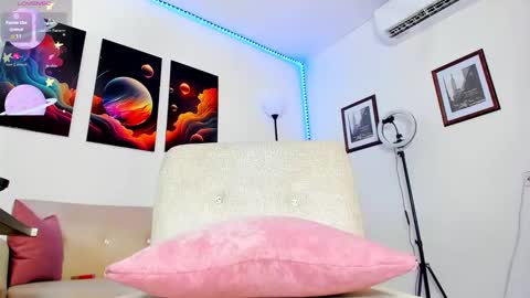 May smith online show from December 19, 2024, 8:13 am