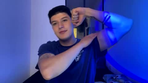 goldenknight33 online show from November 20, 2025, 3:34 pm