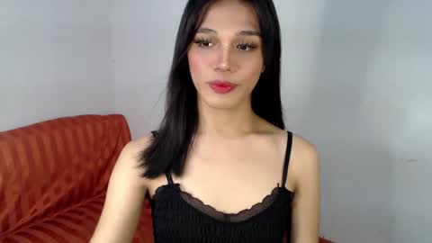 Lily is Gold online show from February 3, 2025, 10:11 pm