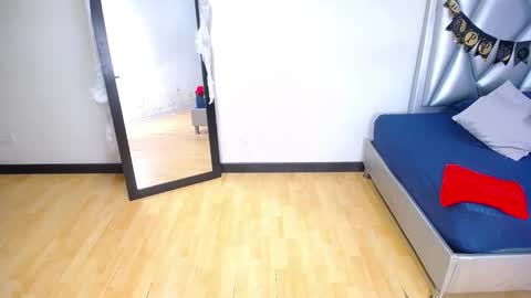 goldenn_ass1 online show from October 31, 2025, 3:40 am