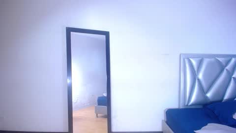 goldenn_ass1 online show from November 4, 2025, 3:05 am