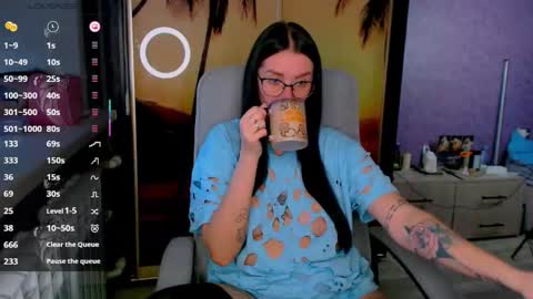 Polina online show from November 6, 2025, 6:03 am