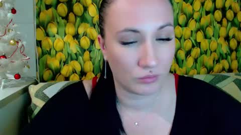 goldmoonn online show from January 21, 2025, 6:45 pm