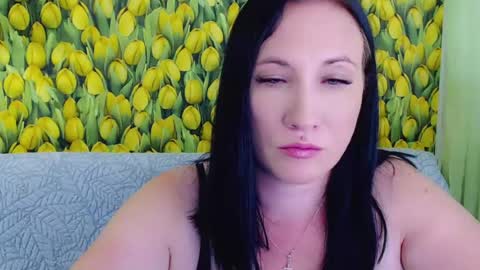 Snapshot of goldmoonn chatting on July 20, 2026, 12:29 pm goldmoonn online show from July 20, 2026, 12:29 pm