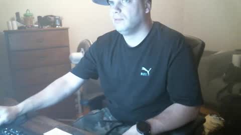 Snapshot of goleafzgo chatting on February 1, 2025, 6:32 am goleafzgo online show from February 1, 2025, 6:32 am