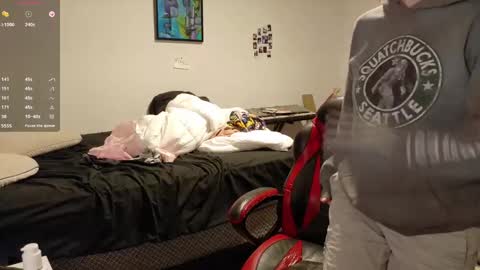 gomoreup online show from March 9, 2025, 3:01 am