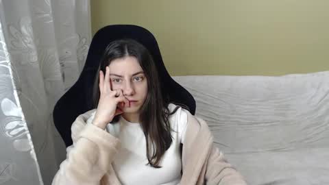 Elizabeth Effie online show from March 13, 2026, 4:57 pm