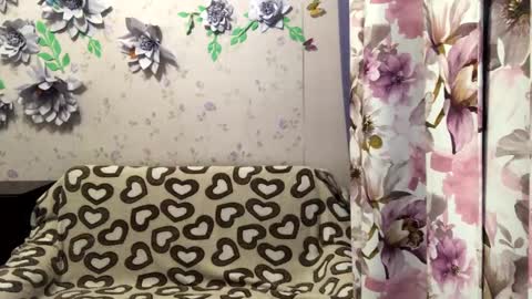 good_girl_24 online show from February 8, 2025, 11:45 pm