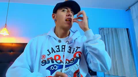 good_sheep online show from February 1, 2025, 8:18 am