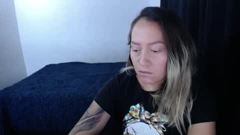 nathalia online show from January 22, 2025, 2:26 am