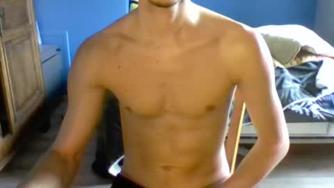 Goodboy online show from November 4, 2025, 12:37 pm