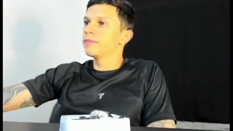 goodboy69i online show from January 25, 2025, 7:39 pm