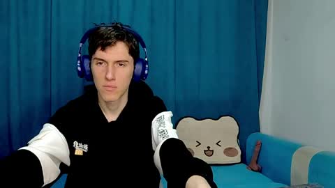 Luca online show from April 7, 2026, 3:01 pm