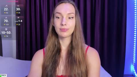 goodnight_kitty online show from November 3, 2025, 9:59 pm