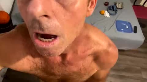goodvibrattion online show from November 15, 2025, 7:32 pm