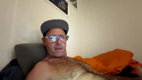 goodvibrattion online show from May 18, 2026, 3:57 am