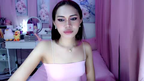 Anora online show from May 28, 2026, 10:29 pm