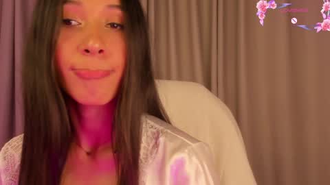 Rose  online show from February 7, 2025, 8:20 pm