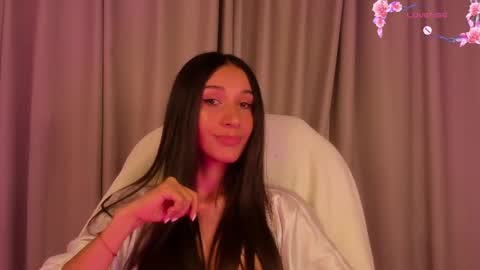 Rose  online show from February 9, 2025, 9:58 am