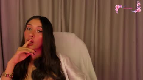 Rose  online show from March 1, 2025, 9:18 am