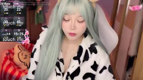 gorgeous girl33 online show from January 2, 2025, 8:35 pm