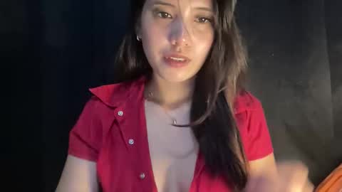 Lyn online show from March 21, 2026, 9:03 am