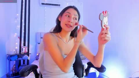 Snapshot of gorgeous_t chatting on May 28, 2026, 7:44 pm i am Jessi I love animals and drawing I hope to get along with everyone. XOXO online show from May 28, 2026, 7:44 pm