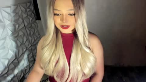 Snapshot of gorgeousamandarose chatting on July 7, 2026, 7:45 am Amanda rose online show from July 7, 2026, 7:45 am