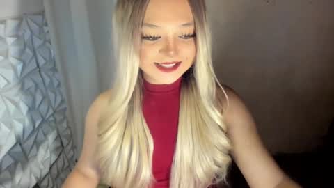 Snapshot of gorgeousamandarose chatting on July 19, 2026, 5:44 am Amanda rose online show from July 19, 2026, 5:44 am
