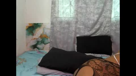 Snapshot of gorgeouslips10 chatting on May 26, 2026, 12:12 pm gorgeouslips10 online show from May 26, 2026, 12:12 pm