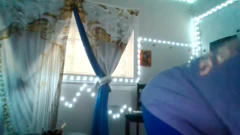 Snapshot of gotcake713 chatting on June 17, 2026, 12:13 am Sue Goddess online show from June 17, 2026, 12:13 am
