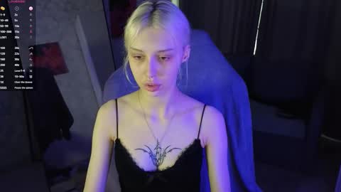 Violeta online show from November 14, 2025, 10:25 am