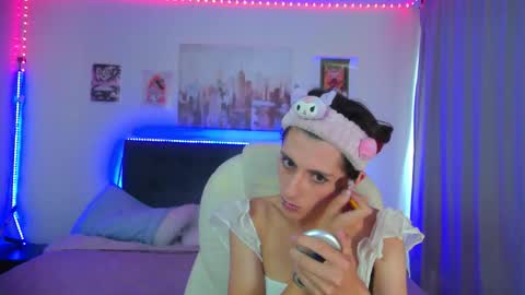 goth_minerva online show from January 17, 2026, 2:22 pm