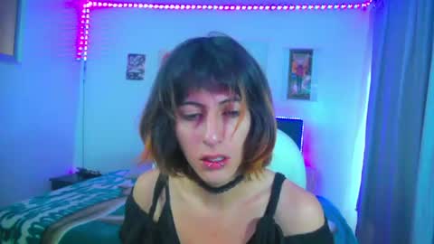 Snapshot of goth_minerva chatting on June 21, 2026, 1:46 pm goth_minerva online show from June 21, 2026, 1:46 pm