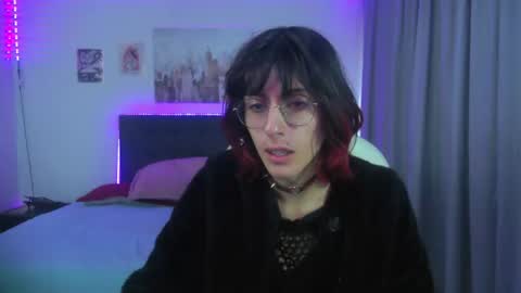 Snapshot of goth_minerva chatting on July 20, 2026, 1:35 pm goth_minerva online show from July 20, 2026, 1:35 pm
