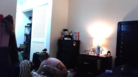 Snapshot of gothbaby305 chatting on June 2, 2026, 10:06 am gothbaby305 online show from June 2, 2026, 10:06 am