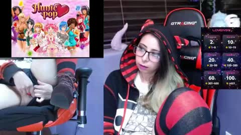 Snapshot of gothic_cutie chatting on May 10, 2026, 7:30 pm gothic_cutie online show from May 10, 2026, 7:30 pm