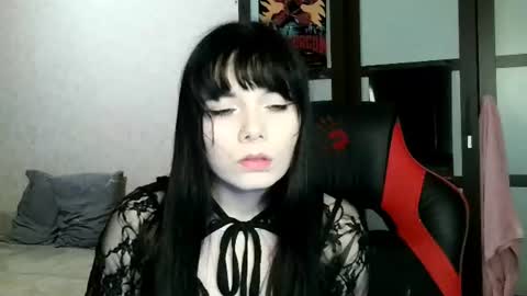 Snapshot of gothickq chatting on June 14, 2026, 6:10 pm gothickq online show from June 14, 2026, 6:10 pm