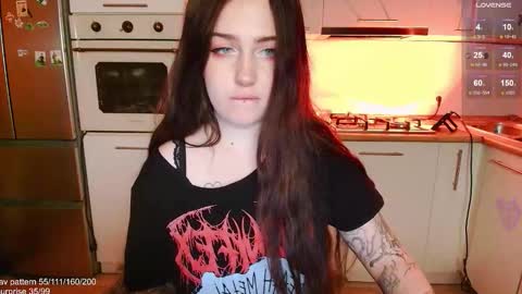 traumfrau Kira angel face devil eyes I SELL A LOT VIDEO IN GALLERY online show from October 19, 2025, 12:28 pm