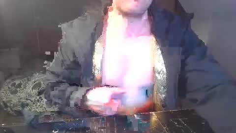 goura2000 online show from April 2, 2026, 8:06 pm