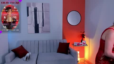 Zuly online show from September 23, 2025, 8:45 pm