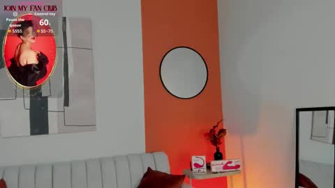 Zuly online show from December 16, 2025, 8:36 pm