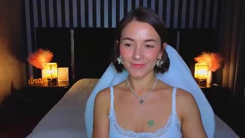 Snapshot of gracefulmichelle chatting on July 8, 2026, 7:29 pm gracefulmichelle online show from July 8, 2026, 7:29 pm