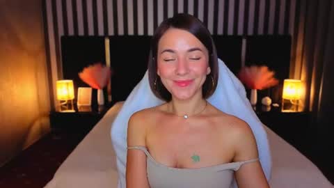 Snapshot of gracefulmichelle chatting on July 22, 2026, 8:44 pm gracefulmichelle online show from July 22, 2026, 8:44 pm