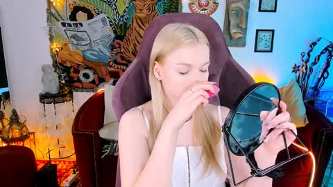 Grace Glamour online show from January 26, 2025, 5:23 am