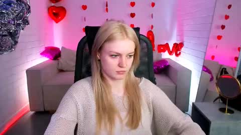 Grace Glamour online show from March 11, 2025, 8:20 am