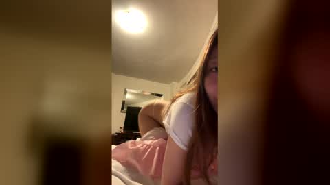 Snapshot of gracemeow chatting on April 29, 2026, 1:15 pm gracemeow online show from April 29, 2026, 1:15 pm