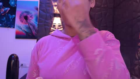 Gracey Milf online show from October 28, 2025, 11:36 am